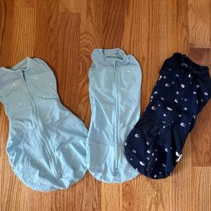 Happiest Baby Sleepea 5-Second Swaddle size small set of 3, like new!